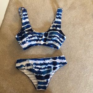 Brand new Zaful swimsuit size M - never worn